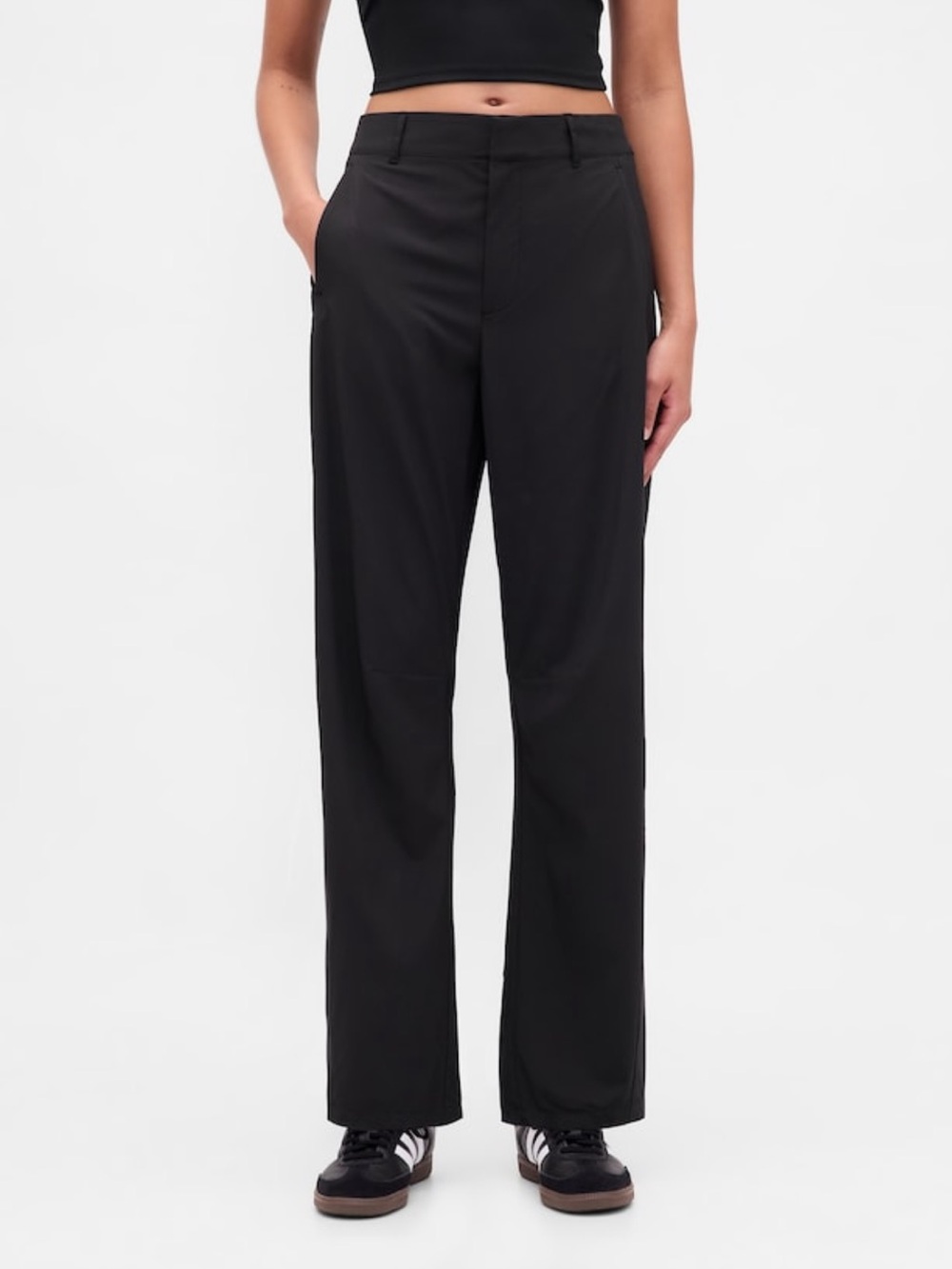 Gap Fit M Tall high tech barrel pant leg pants